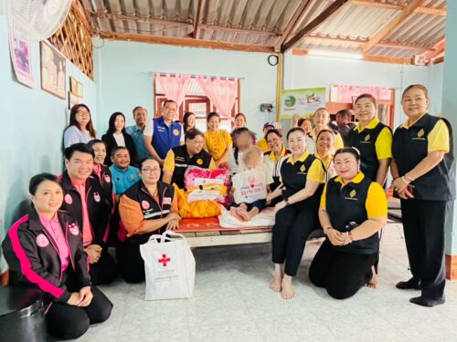 ลงพื้นที่เยี่ยมให้กำลังใจ และมอบของขวัญให้กับผู้สูงอายุ 100 ปี จังหวัดหนองคาย ตามโครงการส่งต่อกำลังใจ ผู้สูงวัย 100 ปี