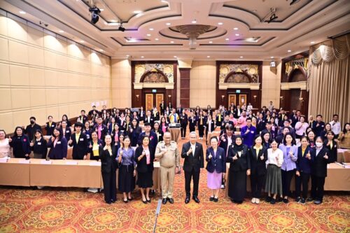 โครงการประชุมเชิงปฏิบัติการ เพื่อกำหนดทิศทางการพัฒนาสมรรถนะบุคลากรเพื่อขับเคลื่อนงานด้านพัฒนาสังคมและความมั่นคงของมนุษย์ จัดโดย สถาบันพระประชาบดี ในระหว่างวันที่ 8-9 กันยายน 2568